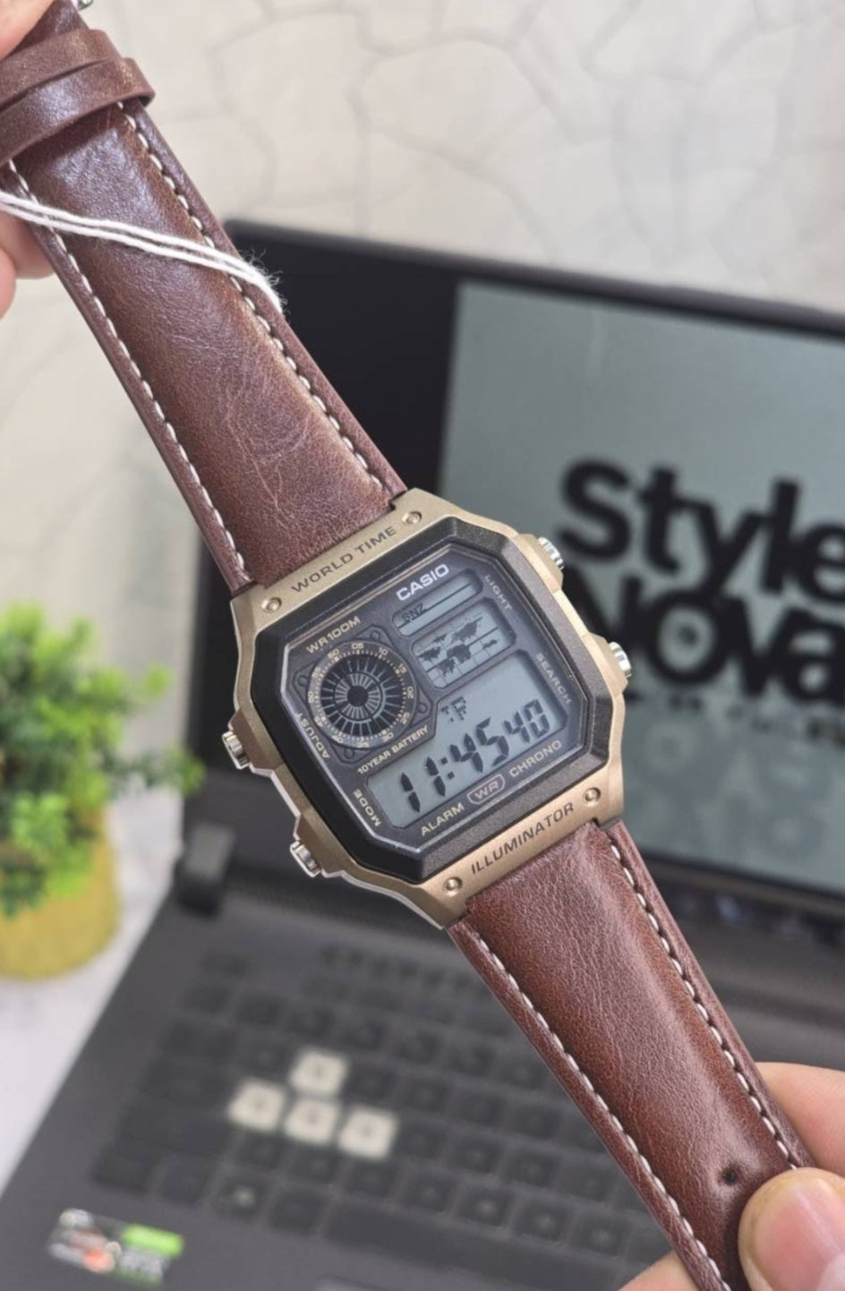 CASIO AE 1200 LEATHER